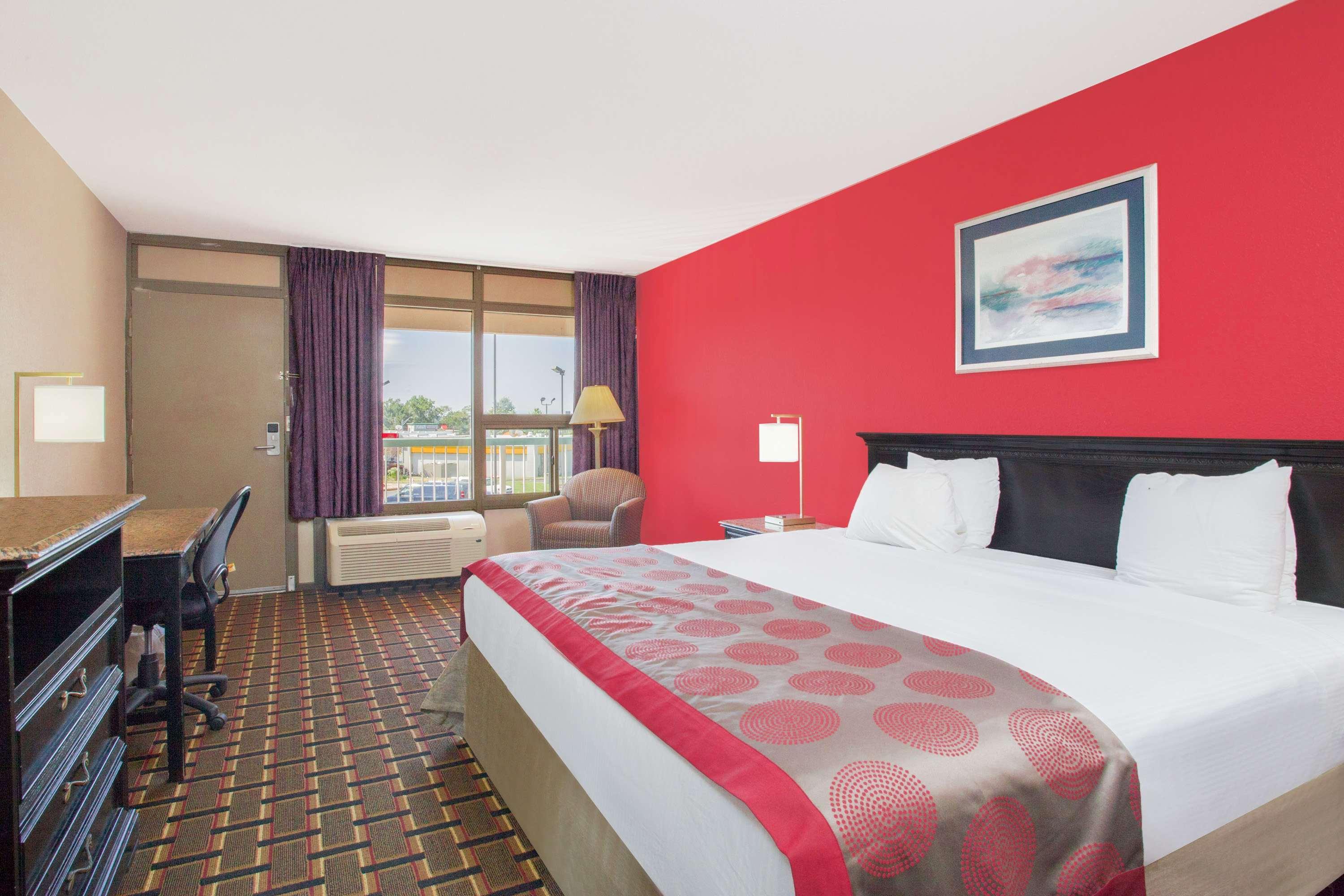 Ramada By Wyndham & Conference Center